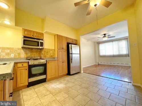 1322 Jackson St, Philadelphia PA  19148-2931 exterior