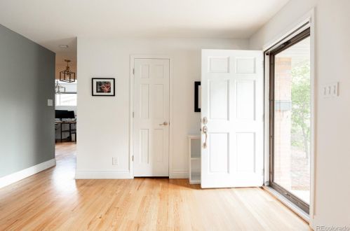 2855 Vine St, Denver CO 80205-3529 exterior