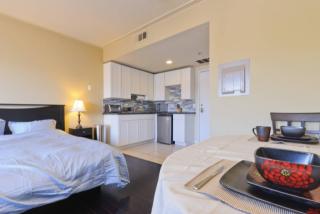 1902 Westwood Blvd, Los Angeles CA  90025-4670 exterior