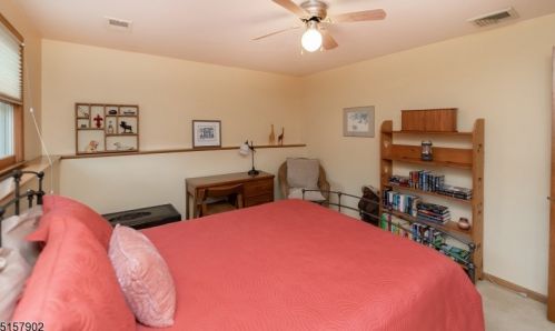 15 Mdw Ln, Hackettstown NJ  07840-4143 exterior