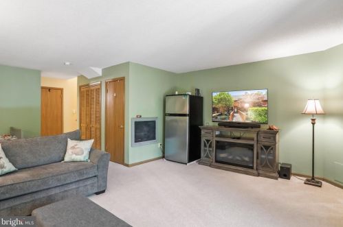 106 Tecumseh Trl, Hedgesville WV  25427-3859 exterior