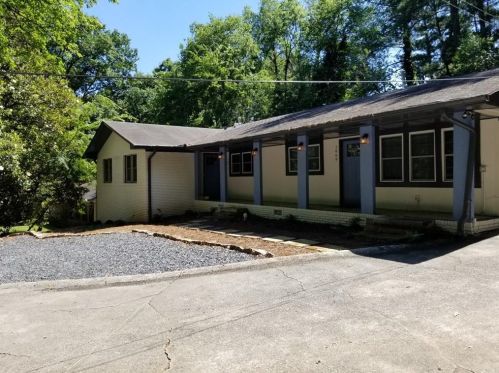 1869 Druid Hills Rd, Atlanta GA  30319-4117 exterior
