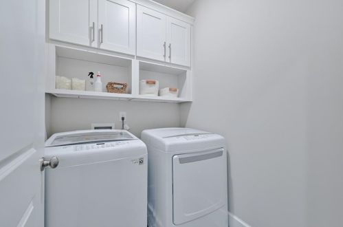263 Hampton Ter, Atlanta GA  30307-2318 exterior