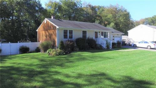 80 Parkhurst Rd, Warwick, RI 02889-2430
