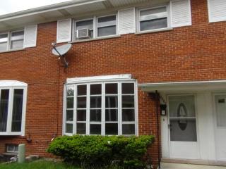 8887 Grand St, Niles IL  60714-1606 exterior