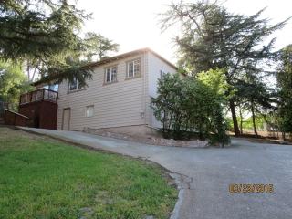 2930 Roosevelt Ln, Antioch, CA 94509-5041