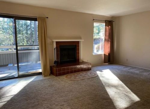 125 Comstock Ct, Grass Valley, CA 95945-5382