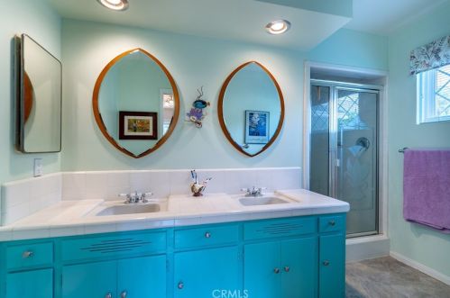 3902 Altura Ave, Glendale CA 91214-2501 exterior