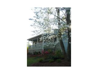 748 Lula Garrett Rd, Dawsonville, GA 30534-7096