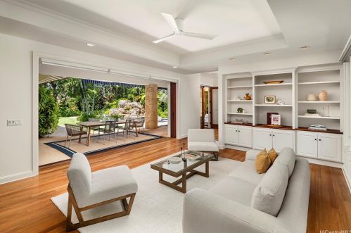 1037 Koloa St, Honolulu HI  96816-5101 exterior