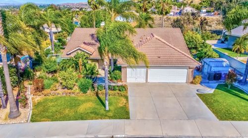 2931 Everwood Dr, Riverside, CA 92503-0822