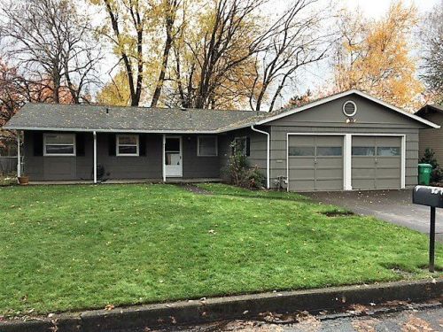 1516 11th St, Damascus, OR 97080