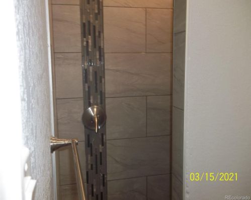 301 Lansing St, Denver, CO 80010-4610