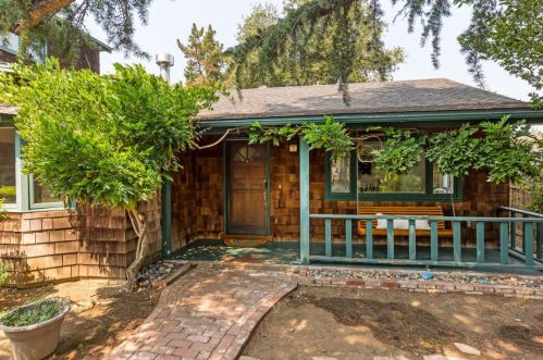 39 Alvarado Ave, Los Altos, CA 94022-1217