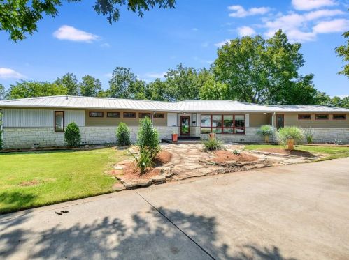 1502 16th St, Georgetown, TX 78626-7209