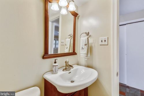 200 Eldrid Dr, Silver Spring MD 20904-2912 exterior