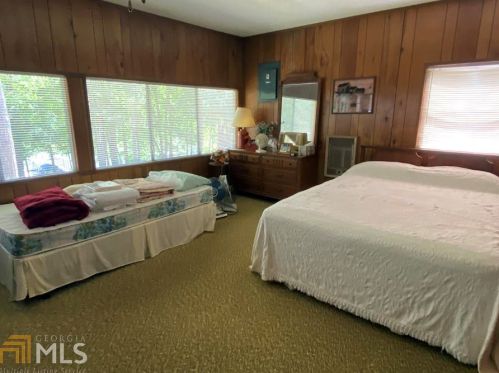 230 Greenpeace Way, Martin, GA 30557-2711