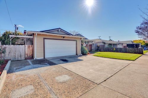 770 La Paloma Way, Gilroy, CA 95020-4133