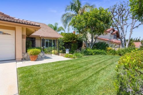 1361 Calbourne Dr, Walnut, CA 91789-3710
