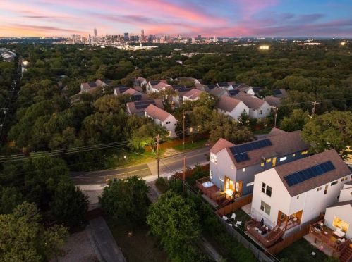 3100 Aldwyche Dr, Austin TX  78704 exterior