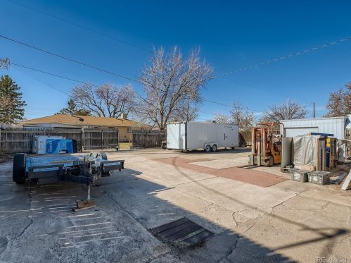 8581 104 Ave, Henderson CO 80640-8948 exterior