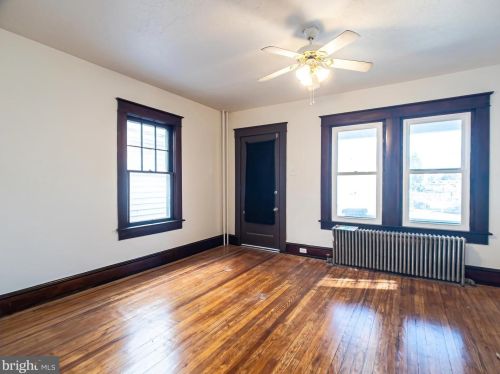 1010 Philadelphia St, York, PA 17403-1123