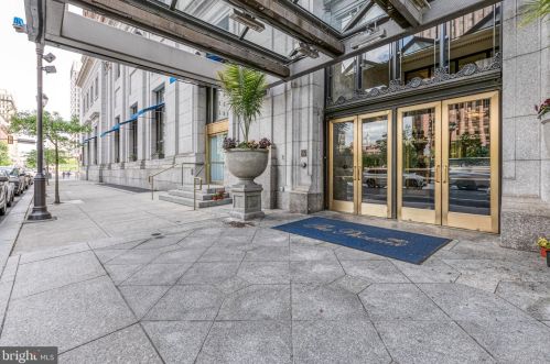 1600 Arch St, Philadelphia, PA 19103-2028