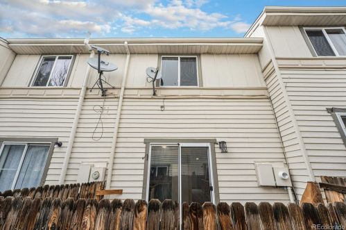 17649 Loyola Dr, Denver CO  80013-3157 exterior