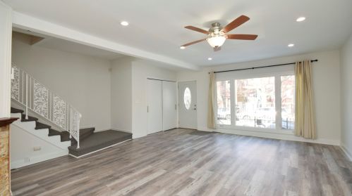 4317 Shakespeare Ave, Chicago, IL 60639-3549
