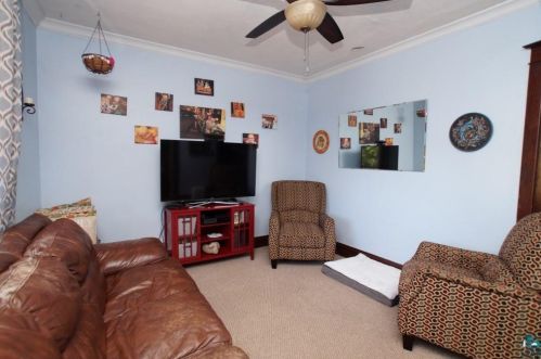2763 Wellington St, Duluth, MN 55806-1444