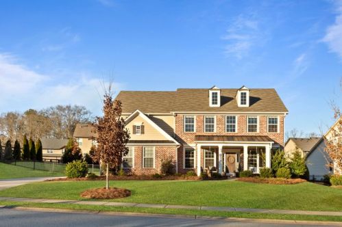311 Spotted Ridge Cir, Holly Springs, GA 30188-2642