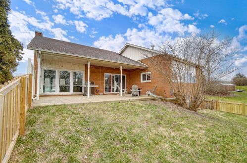 103 Eton Ct, Springfield OH  45503-1008 exterior