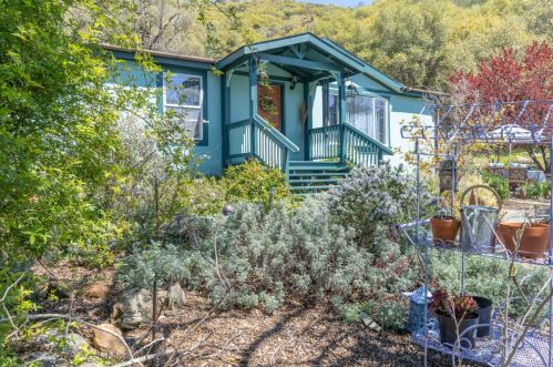 2735 Paint Rd, Angels Camp, CA 95222-9527