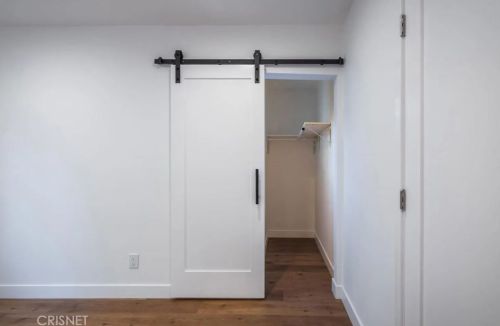 3047 Prospect Ave, Glendale CA  91214-3425 exterior