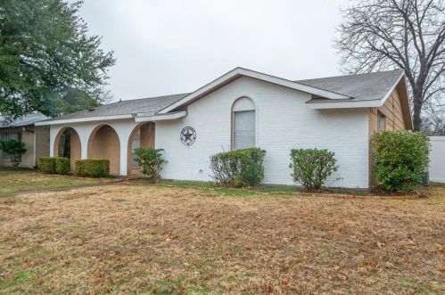 2129 Richbrook Dr, Garland, TX 75044-7121