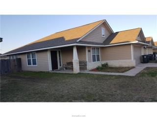 908 Crested Point Dr, College Station TX  77845-3546 exterior