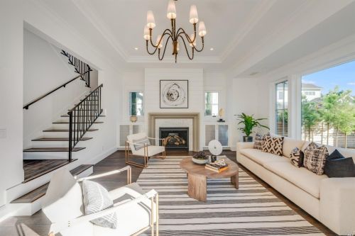 136 Lincoln St, Healdsburg, CA 95448-3630