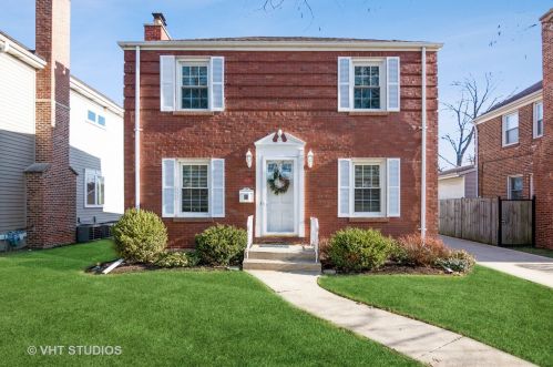 2041 74th Ct, Chicago, IL 60707-3111