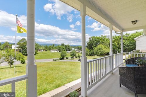 26084 Old Valley Pike, Toms Brook, VA 22660-1802