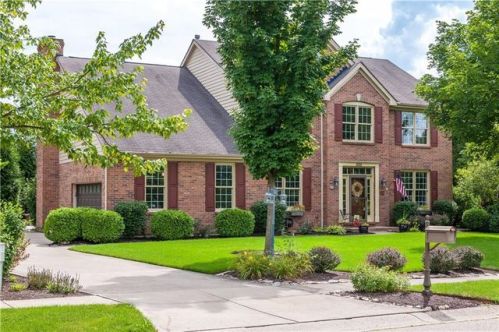 205 Springhouse Dr, Springboro, OH 45066-9450