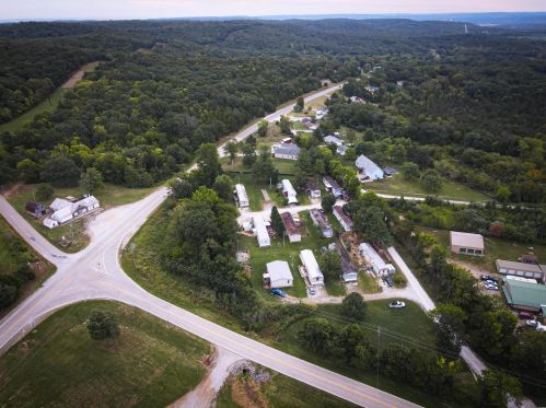 2465 Crosstrails Ct, Bloomsdale, MO 63627-9442