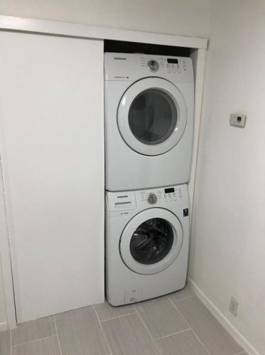 207 39th St, Austin TX  78751-5030 exterior