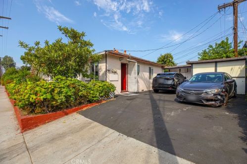 341 Chevy Chase Dr, Glendale CA  91205-4440 exterior