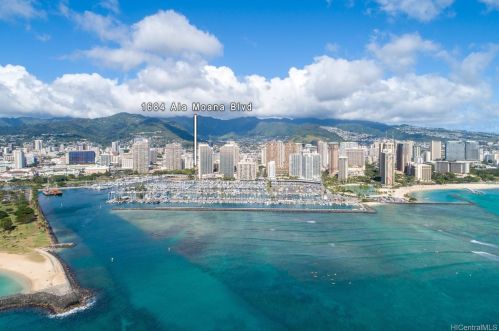 1684 Ala Moana Blvd, Honolulu HI  96815-1425 exterior
