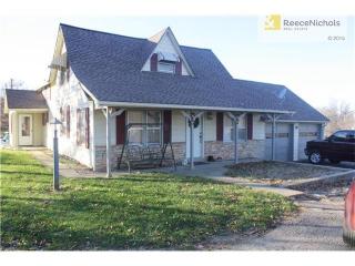 300 Morrow St, Edgerton, MO 64444-8106