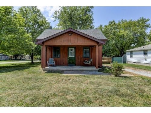 291 Shaw St, Macon, IL 62544-9567