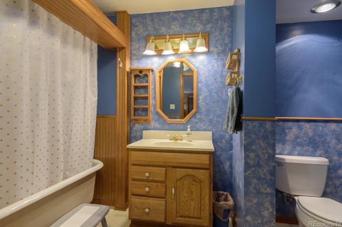 960 Hemlock Dr, Fort Collins CO  80550-4934 exterior