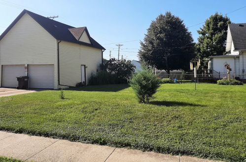 722 4th Ave, Hillcrest, IL 61068-1448