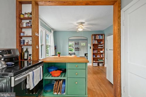 410 Melbourne Ave, Silver Spring MD 20901-2818 exterior