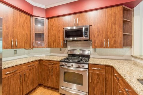 2101 Bohler Rd, Atlanta GA  30318-1515 exterior